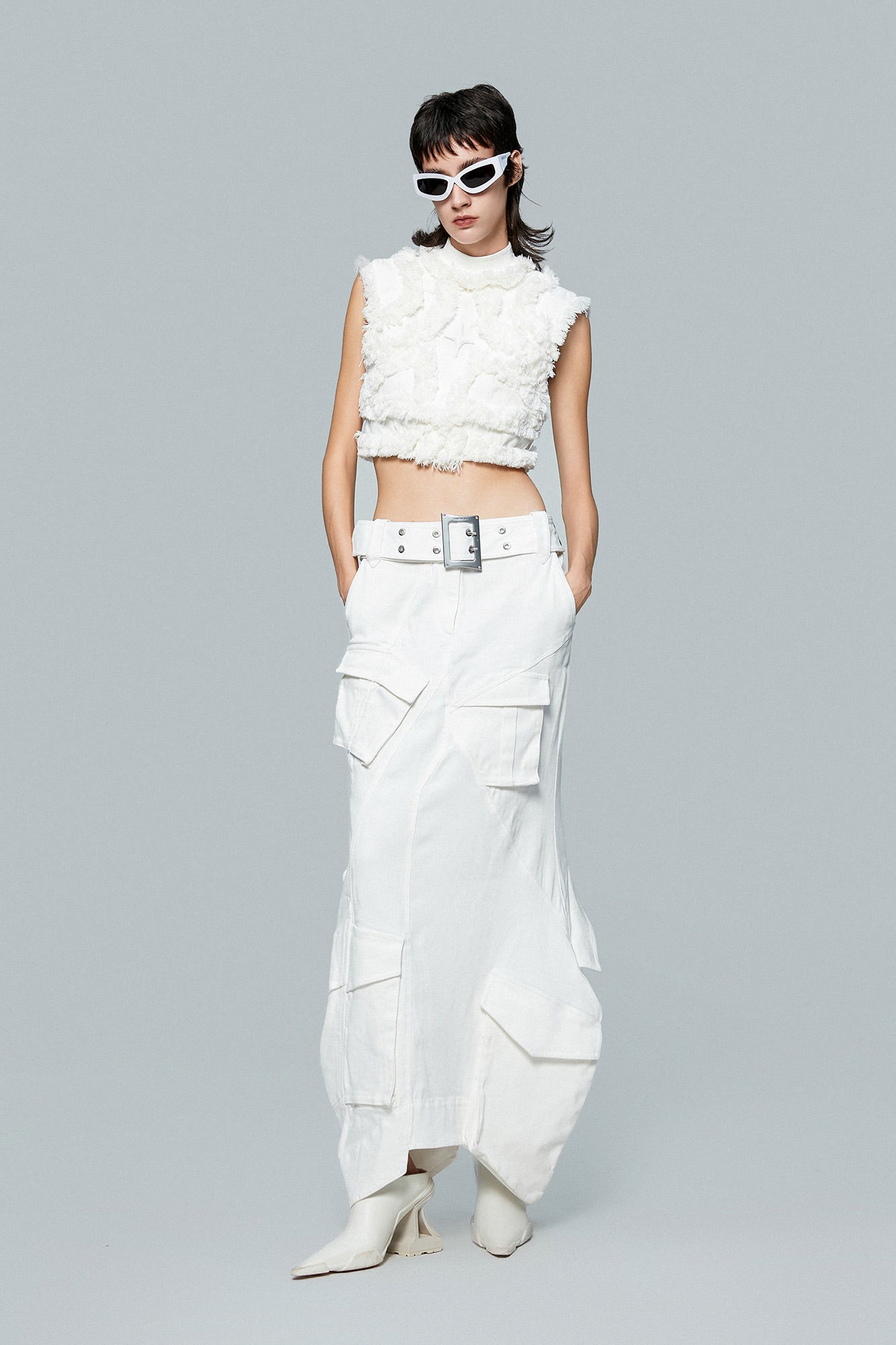 Fractal vest with raw edge