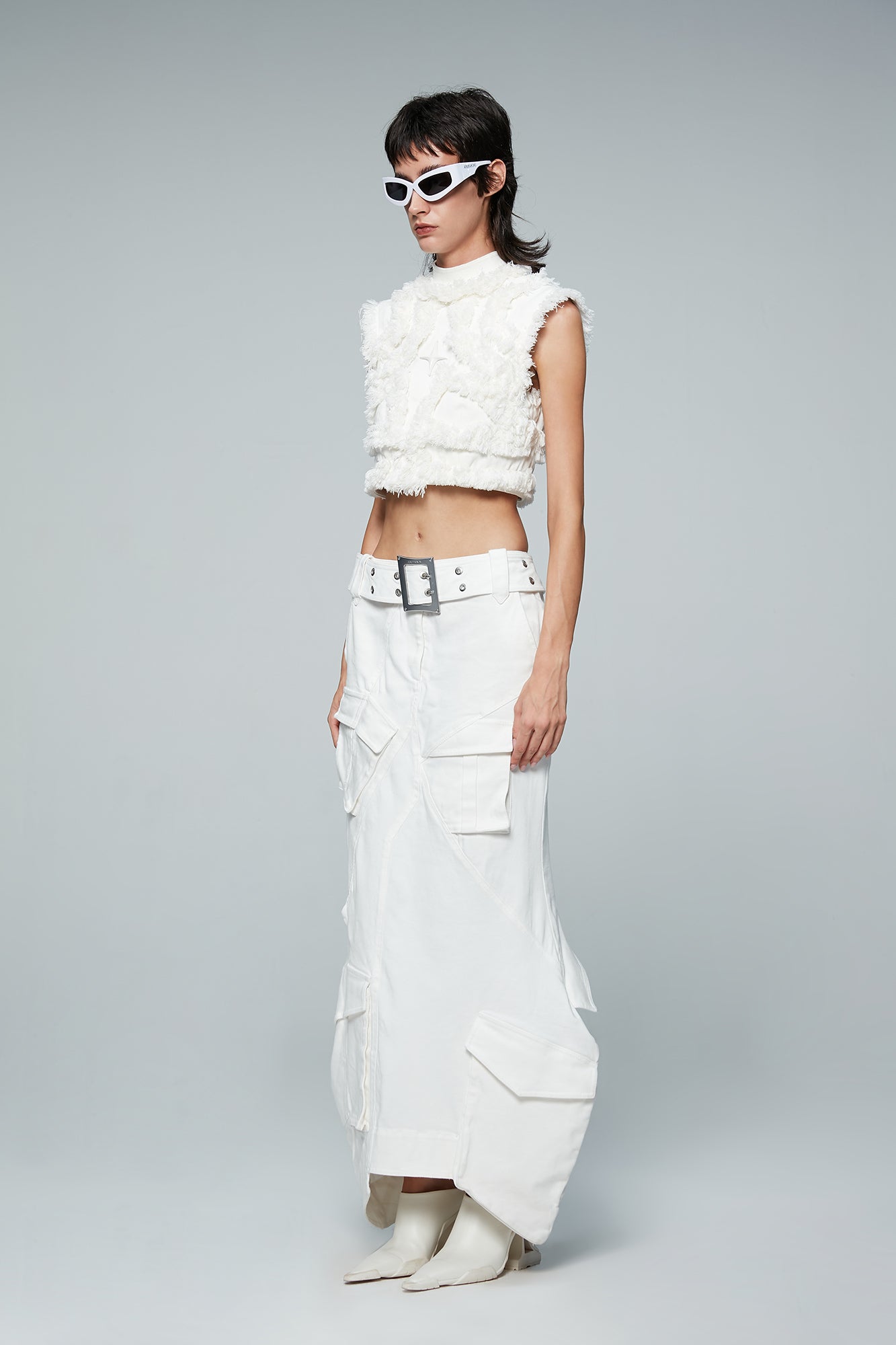 Fractal vest with raw edge