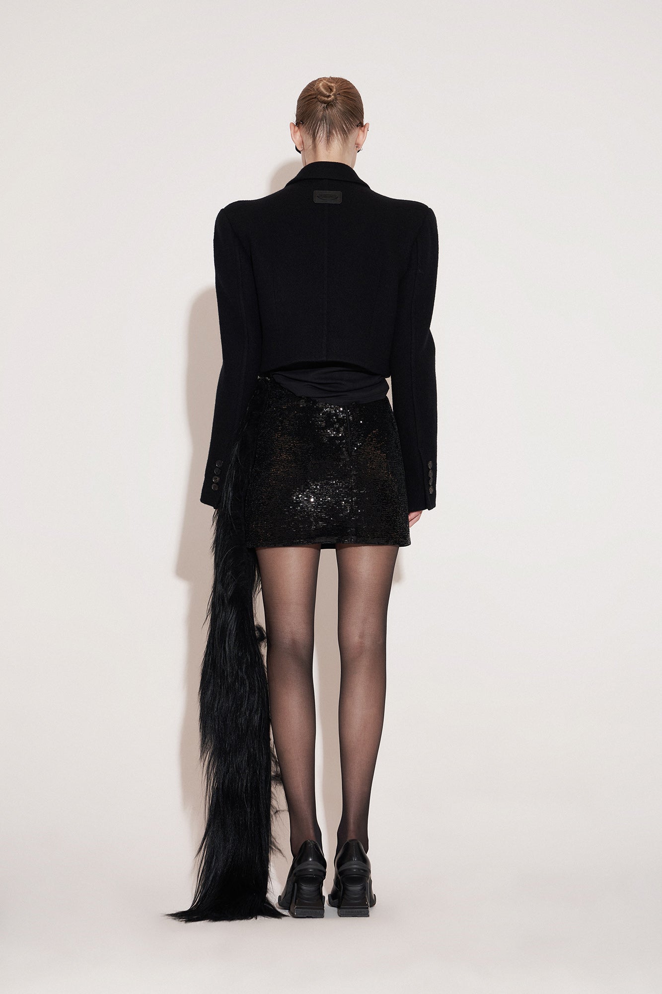 Wool rhinestone short suit with round shoulder