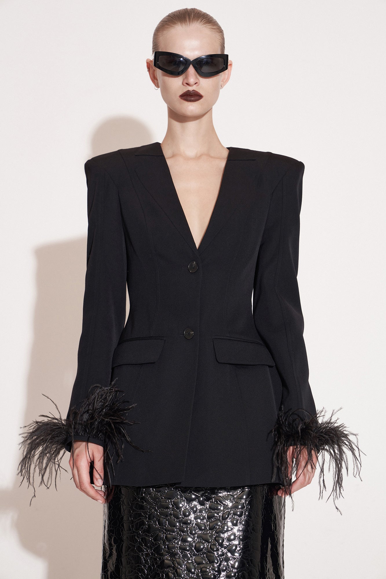 Wool geometric segmentation feather suit